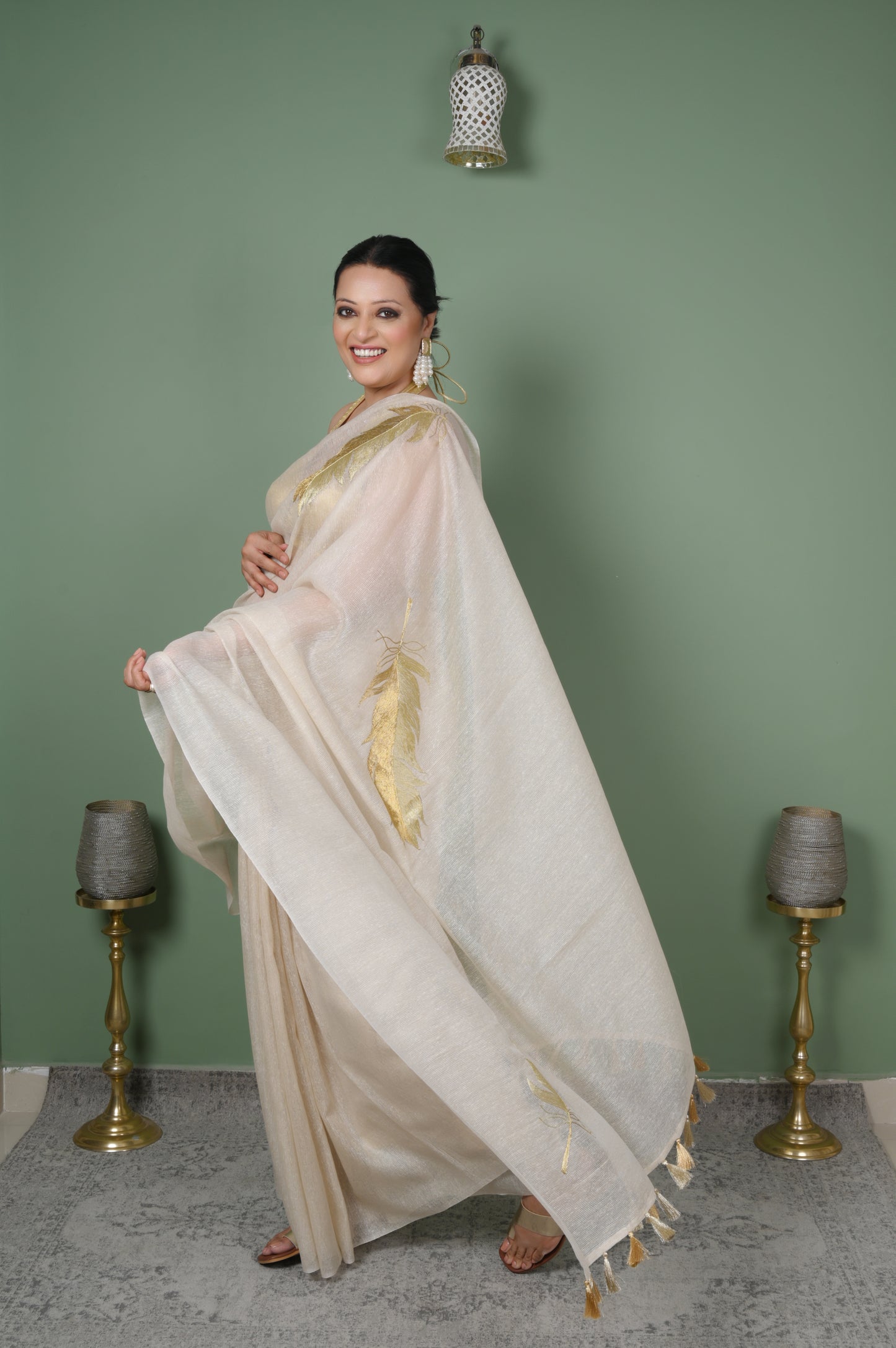 Pure Chanderi Handwoven Saree with Dori Embroidery